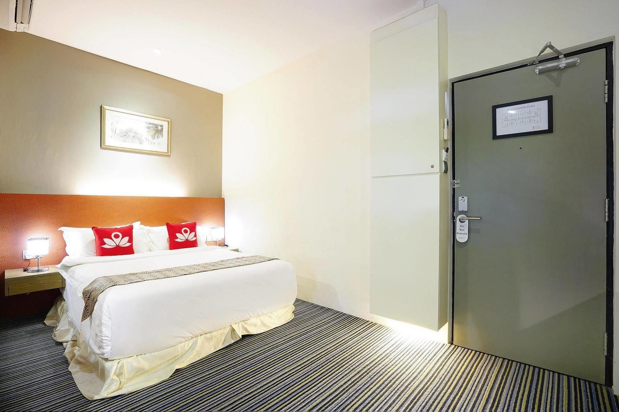 Hotel Zen Changi Village 4*